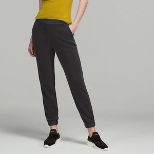lululemon Relaxed High Rise Softstreme pants/ joggers 6